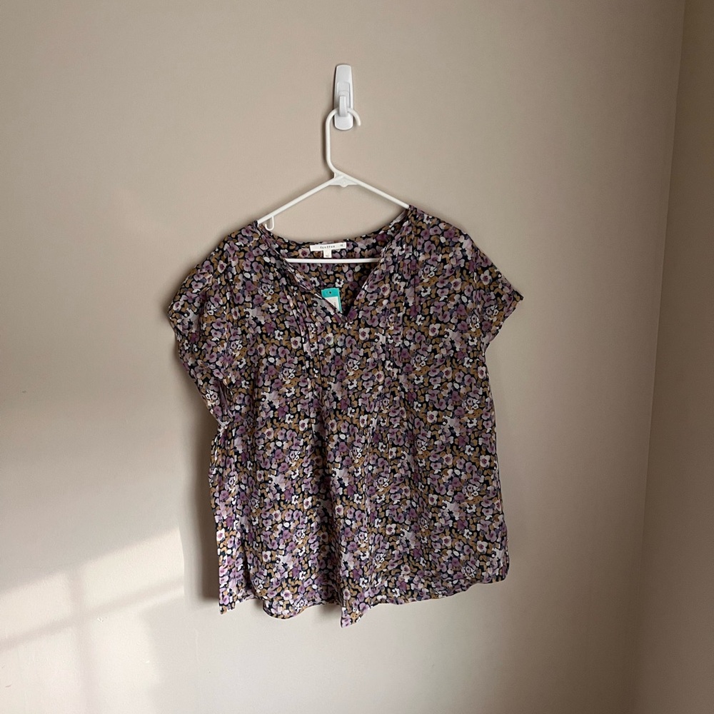 Fun 2 Fun Purple Floral Blouse